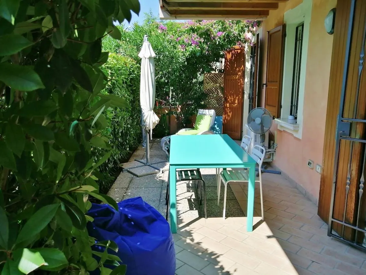 Villa Lucrezia Sirmione Appartamento Con Piscina 0*,