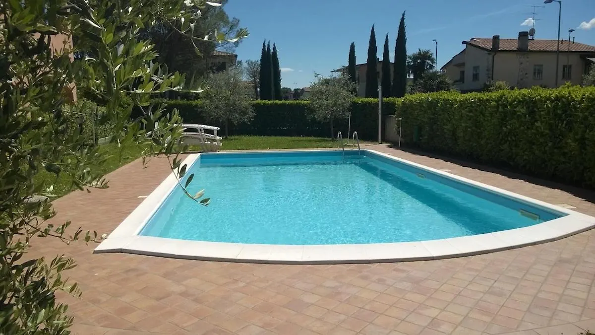 Villa Lucrezia Sirmione Appartamento Con Piscina